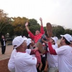 1部優勝　胴上げ